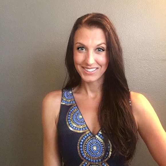 Meet your Posher, Justine - Picture 1 of 1